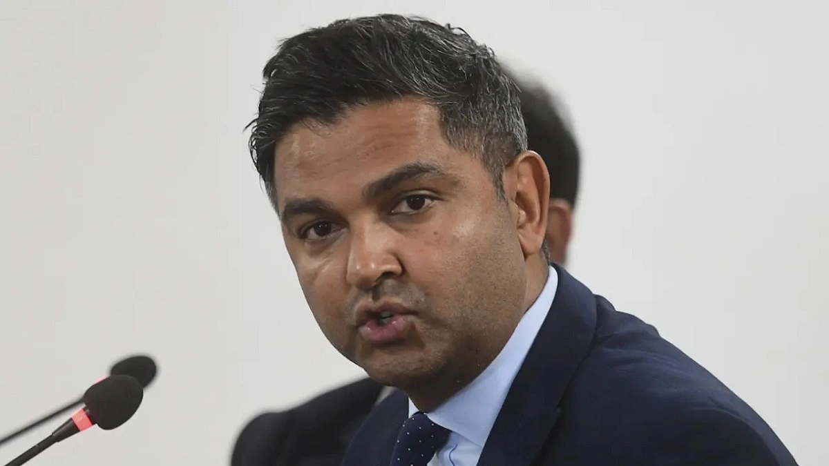 আইসিসি ছাড়ছেন ওয়াসিম খান