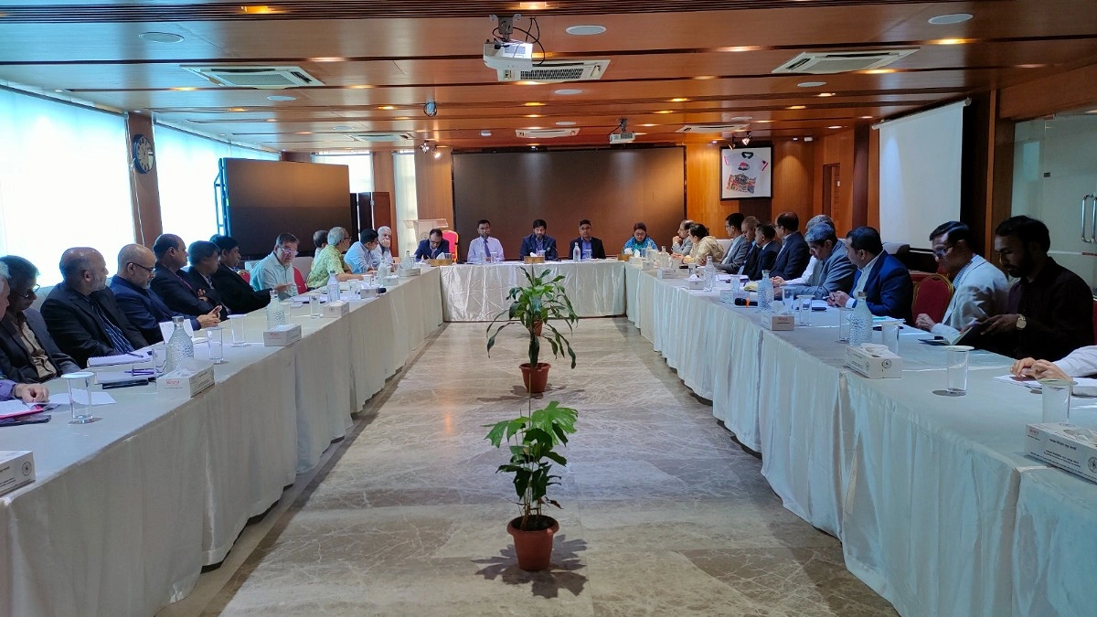 পাবলিক ইন্টারেস্ট কোম্পানিগুলোকে পুঁজিবাজার তালিকায় চায় বিএসইসি