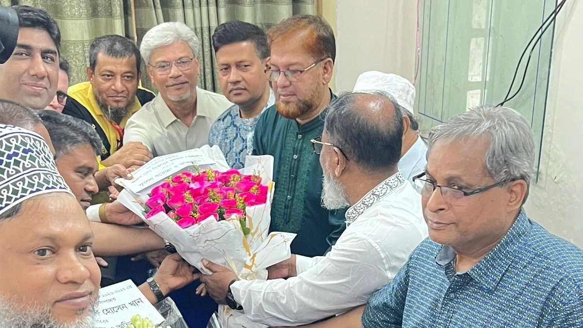 ঢাকা ট্যাকসেস বারের নতুন সভাপতি মিজানুর, সম্পাদক আশরাফ