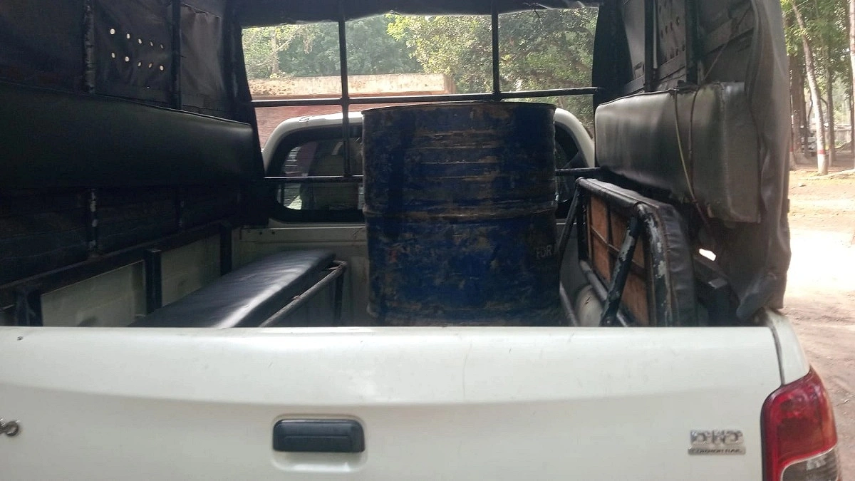 ধানক্ষেতে মিলল ড্রামভর্তি অকটেন