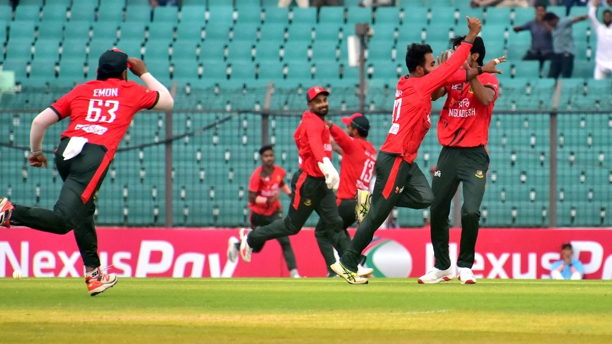 নিউজিল্যান্ডকে গুঁড়িয়ে বাংলাদেশের রেকর্ড জয়