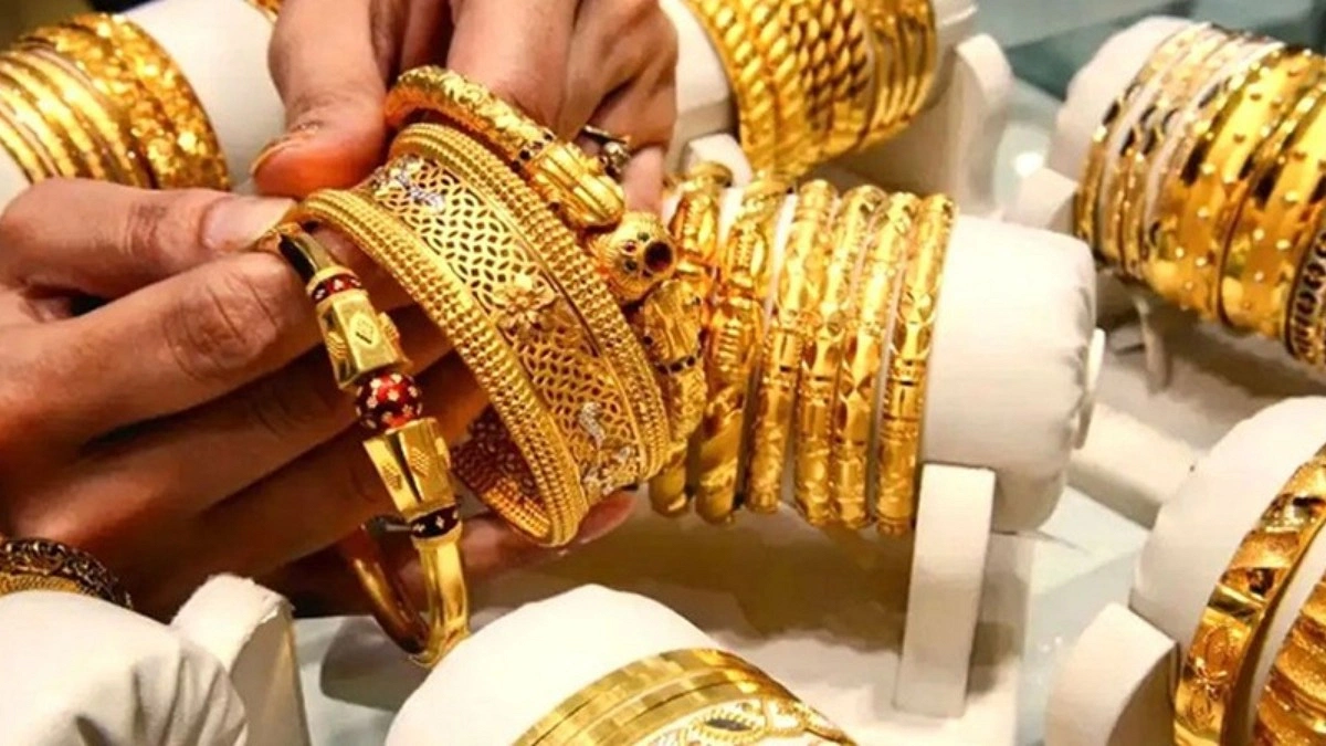 আরও কমলো সোনার দাম