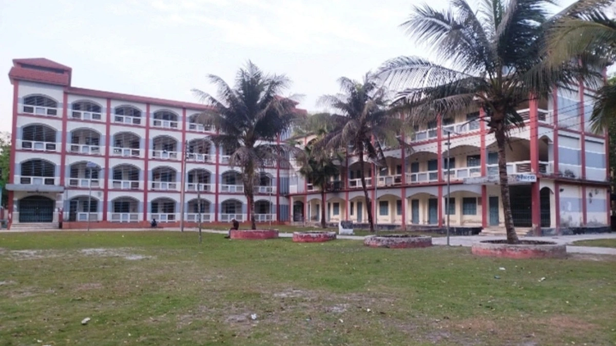 নাম বদলে প্রকল্প, ৭৭ লাখ টাকার অনিয়মের অভিযোগ