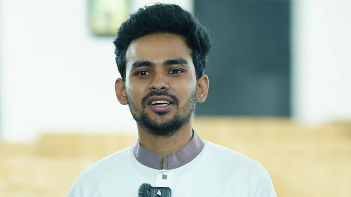 তদন্ত কমিটির ডাকে যাননি আসিফ, ফেসবুকে দিলেন সাফাই