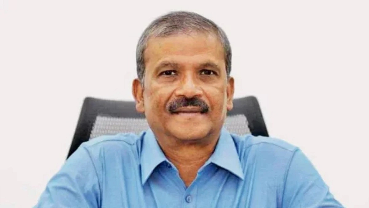 ক্রিকেটাররা বিশ্বকাপ খেলতে চেয়েছিলেন: আসিফ নজরুলের স্বীকারোক্তি