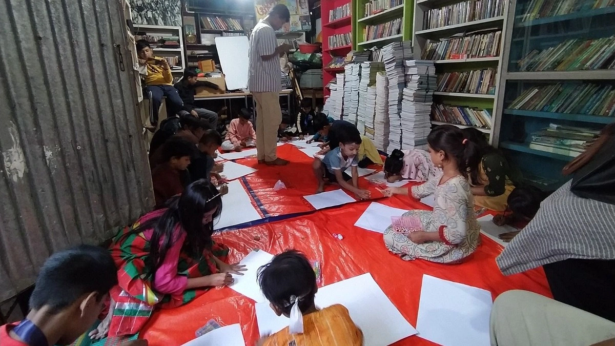 ও আলোর পথযাত্রী...