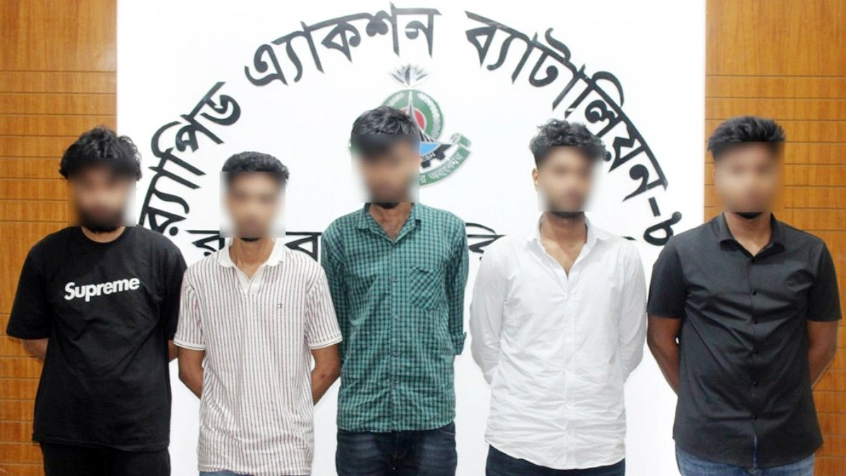ব্রেকআপের পর তরুণীদের ছবি-ভিডিও বিক্রি করতেন তারা