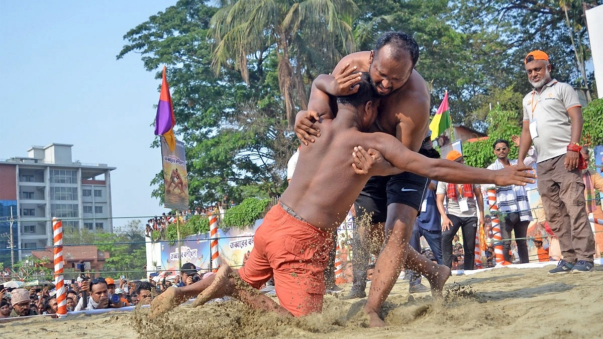 মেলার ছবি ও বলি খেলার নানান মুহূর্ত