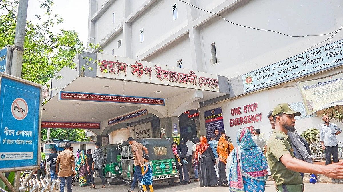 ওয়াসার খনন কাজের সময় মাটি ধসে প্রাণ গেল দুই শ্রমিকের