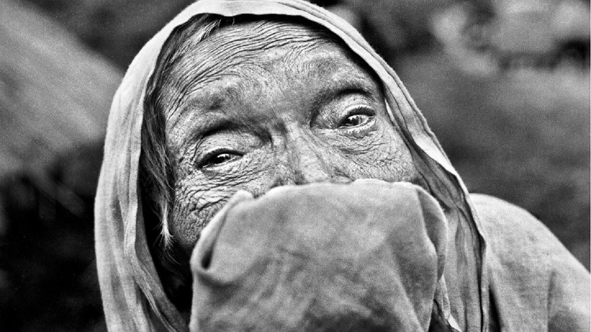 বাংলাদেশি শরণার্থী নারী। ছবি: রঘু রাই ফাউন্ডেশন