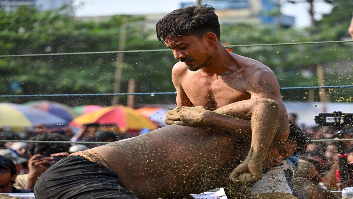 মেলার ছবি ও বলি খেলার নানান মুহূর্ত
