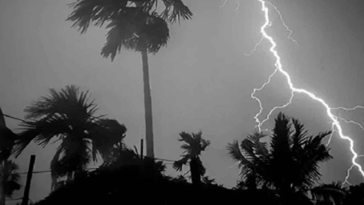 সারাদেশে কালবৈশাখীর সতর্কবার্তা, বজ্রপাতের আশঙ্কা