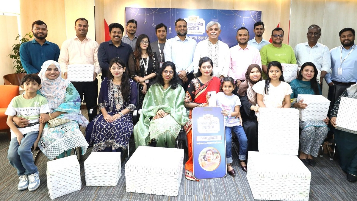 ফ্রেশ মিল্ক ‘অবাক খুশির রেসিপি’ কুইজে বিজয়ীদের পুরস্কার