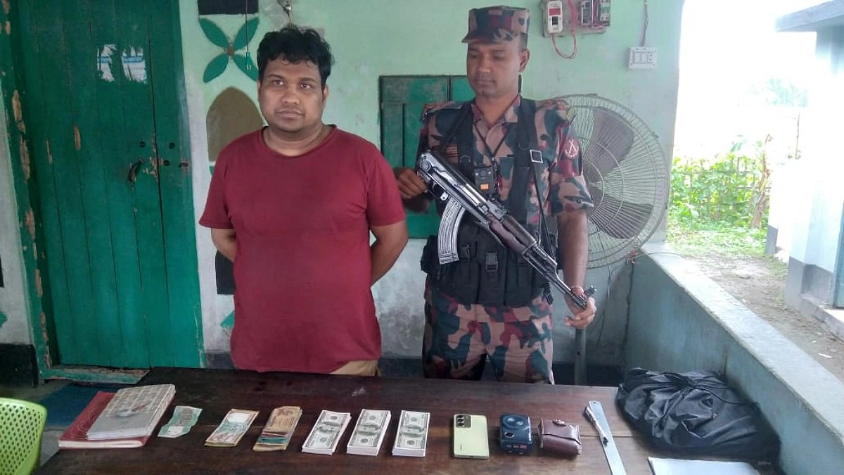 বাংলাবান্ধায় ২৪ হাজার ডলারসহ আটক ভারতীয় নাগরিক