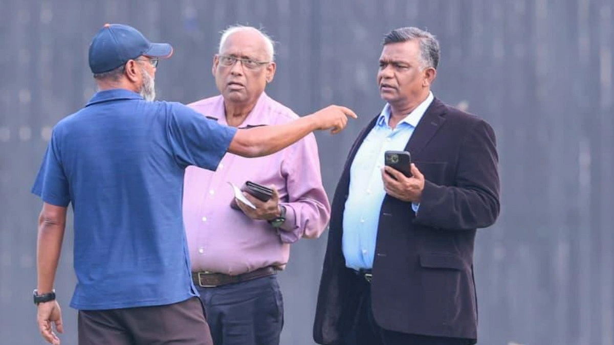 পদত‍্যাগের জোয়ারে উল্টে যেতে পারে বুলবুলের চেয়ার