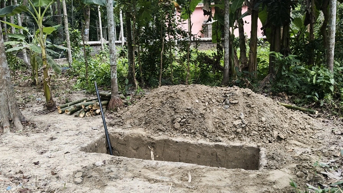 বন্ধুর জন্য কবর, শেষমেশ নিজেরই ঠিকানা