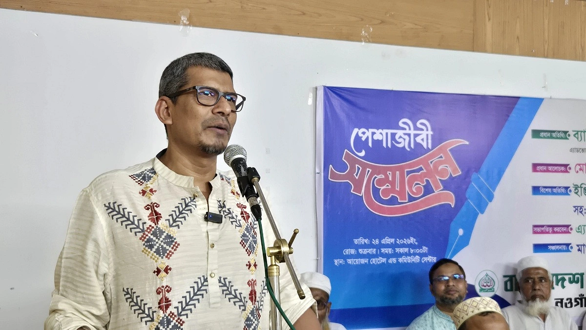 মনে হয় না সরকারের আয়ু ছয় মাসের বেশি আছে