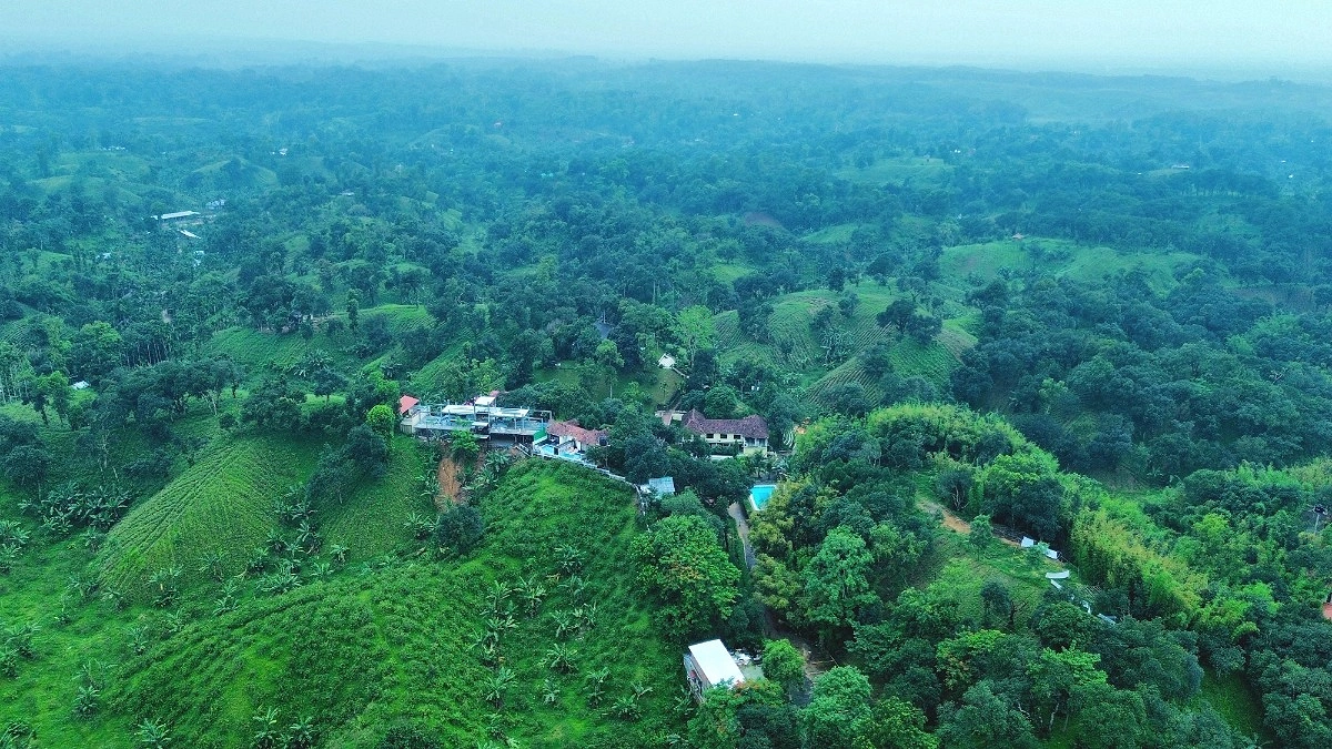 জ্বালানি সংকটে শ্রীমঙ্গলের পর্যটনে মন্দা, ফাঁকা হোটেল-রিসোর্ট