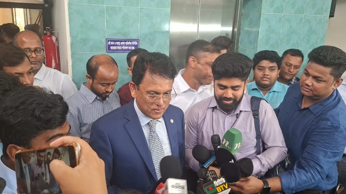 ডিসেম্বরের মধ্যেই সব পরীক্ষা শেষ করতে চায় সরকার