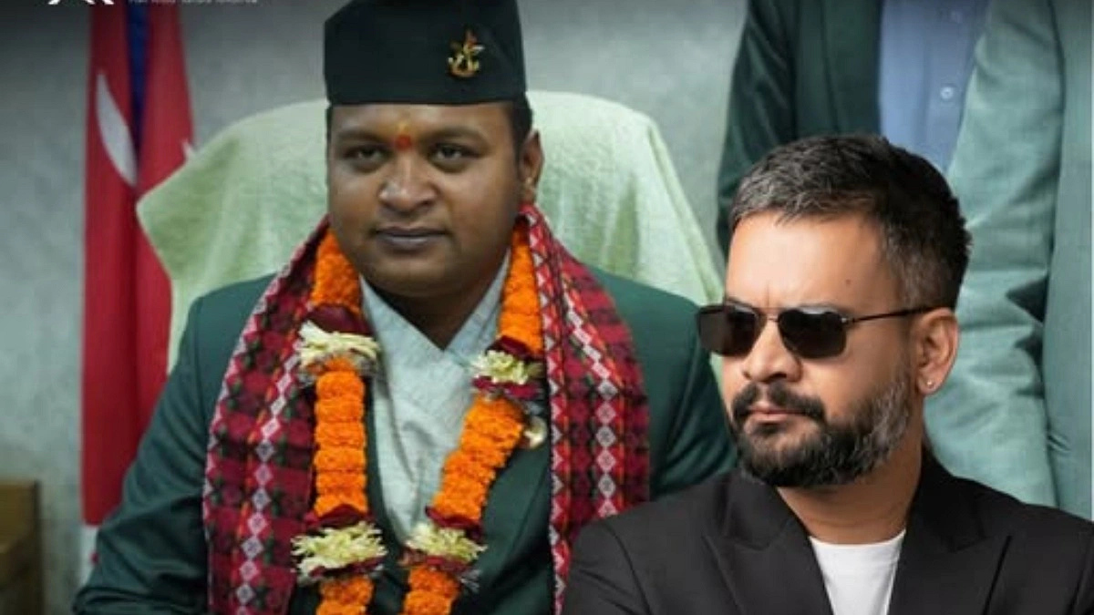 স্ত্রীকে নিয়োগ দিয়ে বরখাস্ত নেপালের মন্ত্রী