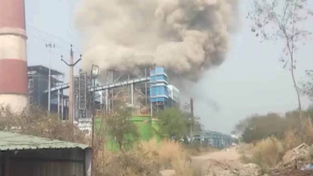দুপুরে খাবারের সময় বয়লার পাইপে বিস্ফোরণ, ভারতে নিহত ১৪  শ্রমিক