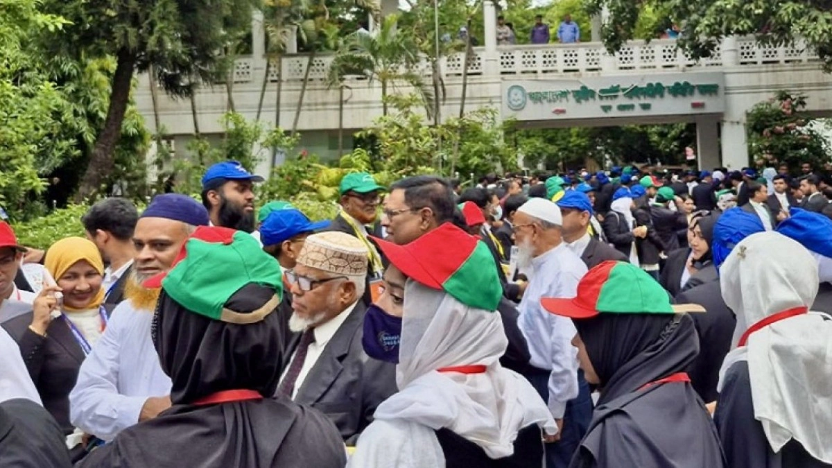 সুপ্রিম কোর্ট বার নির্বাচন, প্রথম দিনে ভোট পড়ল ১৭৭১