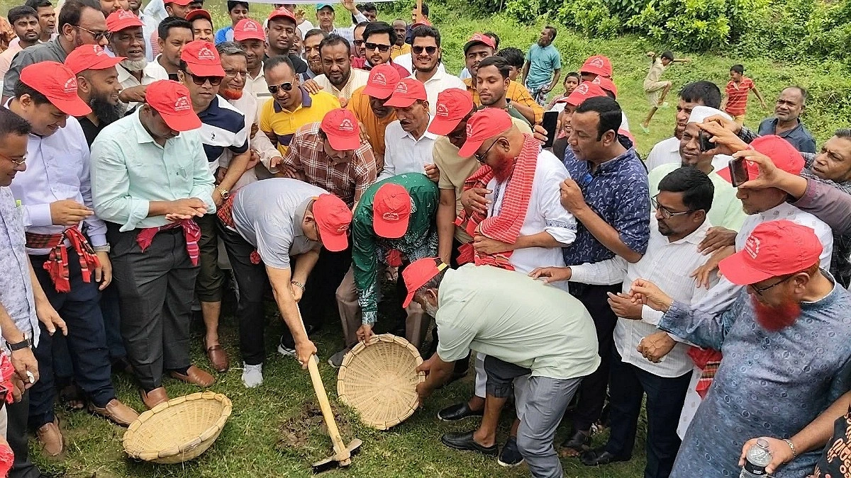 বাকা খাল পুনর্খনন শুরু, ফিরবে পানিপ্রবাহ