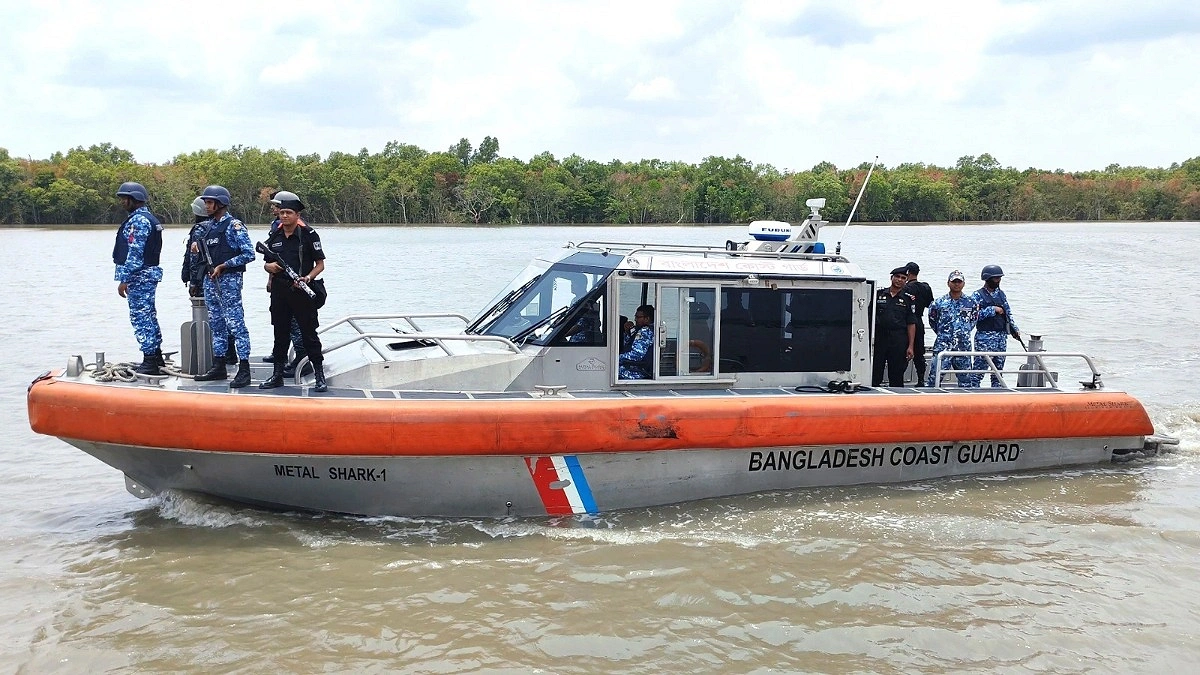 দস্যুদমনে সুন্দরবনে অভিযানে যৌথ বাহিনী