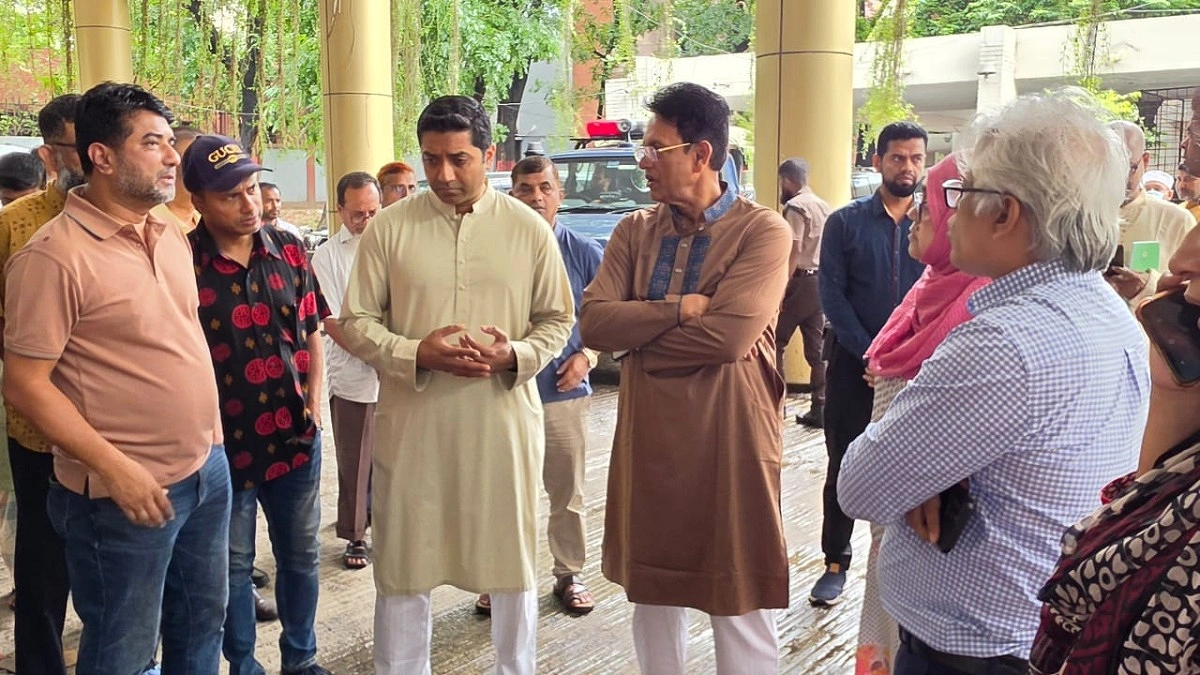 প্রাথমিক শিক্ষা অধিদপ্তরে অগ্নিকাণ্ডে তদন্তের নির্দেশ