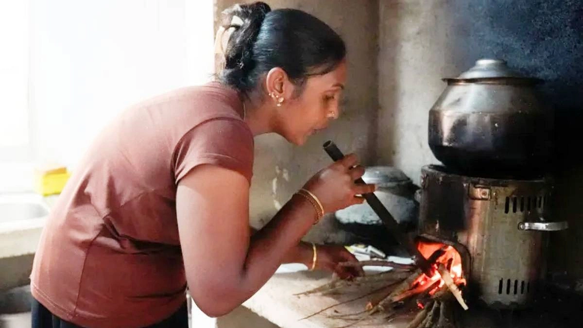 ইরান যুদ্ধের বড় ধাক্কা শ্রীলঙ্কার চা শিল্পে