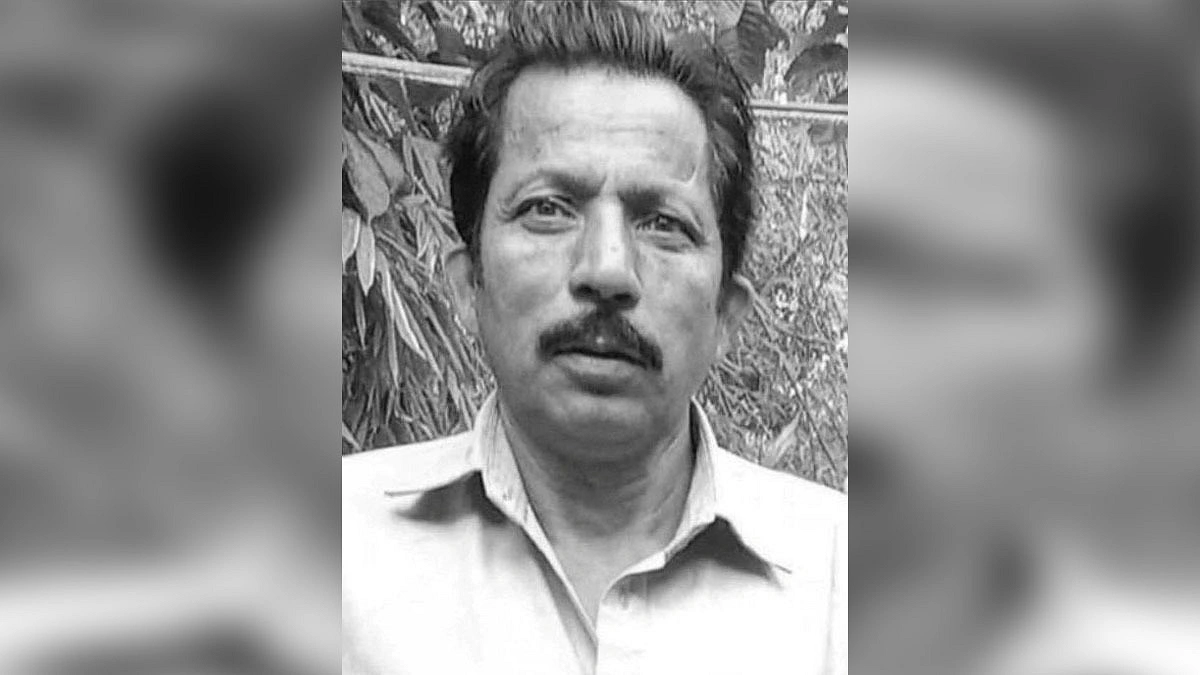 তলিয়ে যাওয়া জমিতে ভাসছিল কৃষকের দেহ