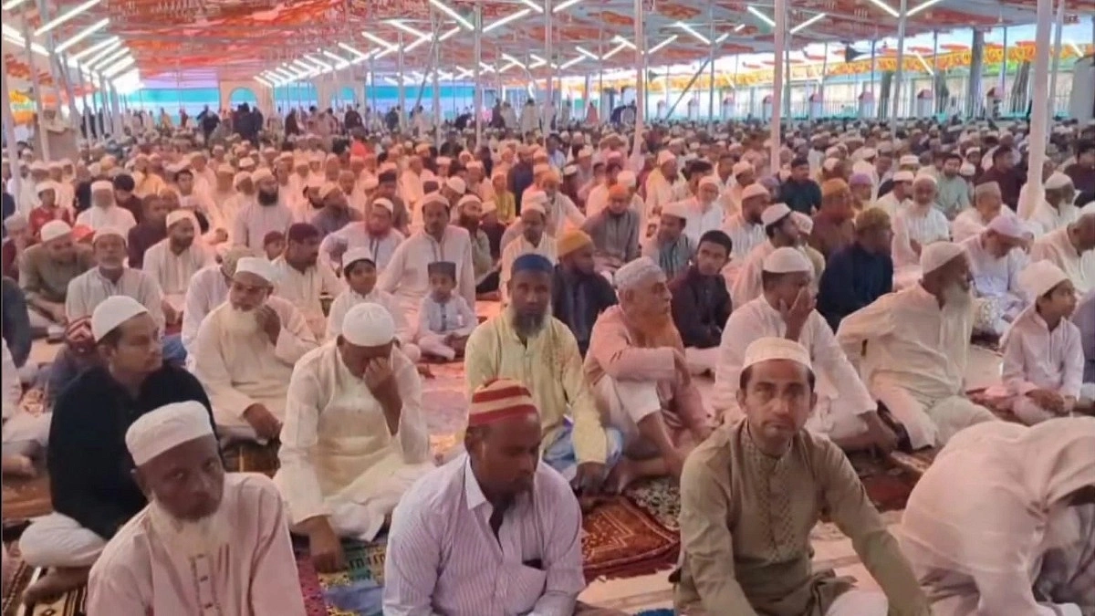 দেশ জুড়ে উদযাপিত পবিত্র  ঈদুল আজহা
