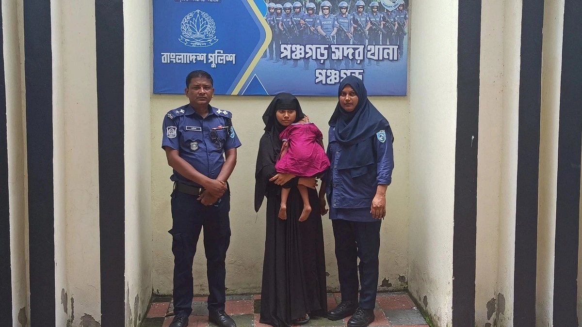 স্বামী ভারতে, সন্তানসহ পঞ্চগড়ে আটক মাদারীপুরের বৃষ্টি