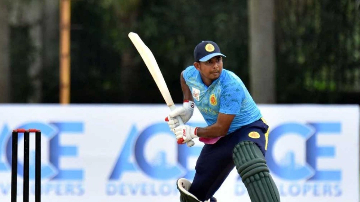 মাশরাফির রেকর্ড ভেঙে সোহানের পাশে মোসাদ্দেক