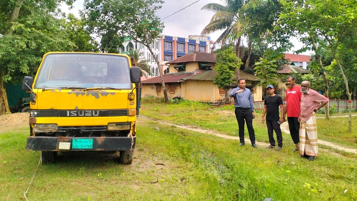 অবৈধভাবে বালু তোলায় শ্রীমঙ্গলে এক ব্যক্তিকে জরিমানা, ট্রাক জব্দ