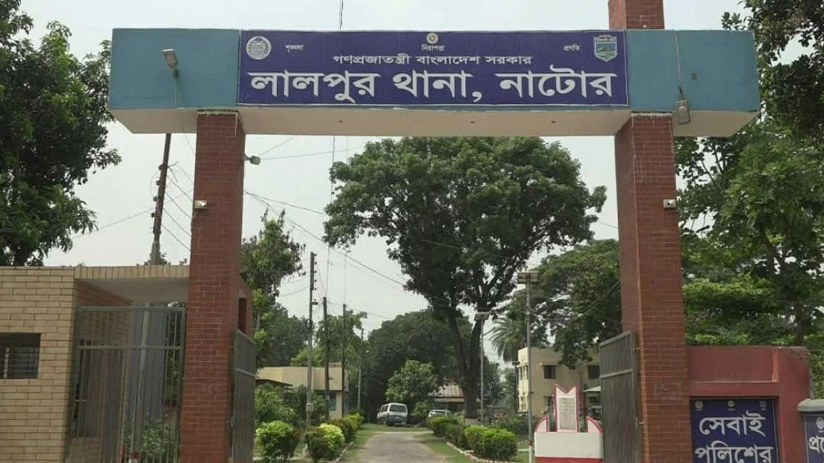 ‘তথ্য সংগ্রহে’ গিয়ে এবার নাটোরে হামলার শিকার র‍্যাব