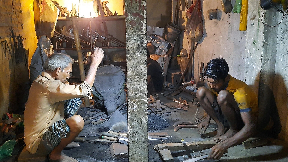 শেষ হলো বানিয়াচংয়ে কামারদের ব্যস্ততা