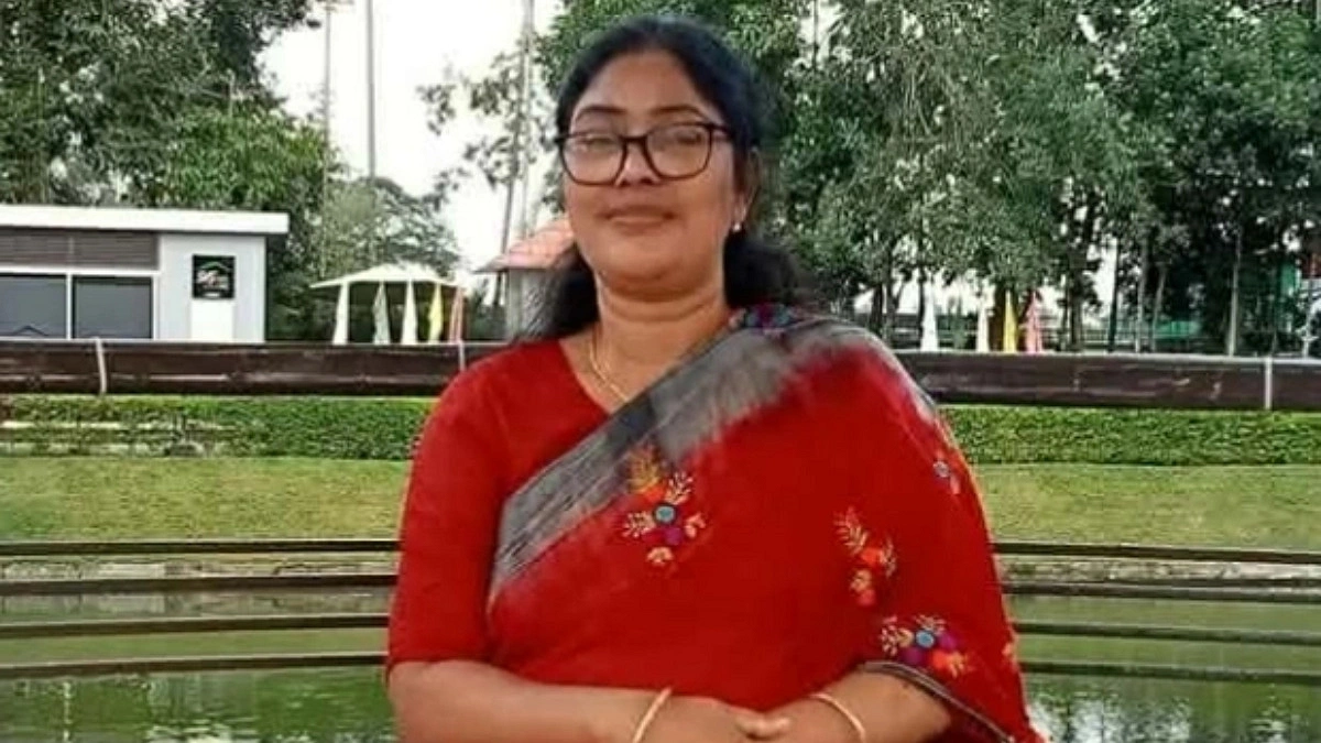 সালিশ করতে থানায় গিয়ে হত্যা মামলায় গ্রেপ্তার আওয়ামী লীগ নেত্রী জাহানারা