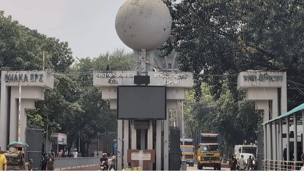 আশুলিয়ায় লোডশেডিংয়ে বিপর্যয়, ডিইপিজেডে নিরবচ্ছিন্ন বিদ্যুৎ