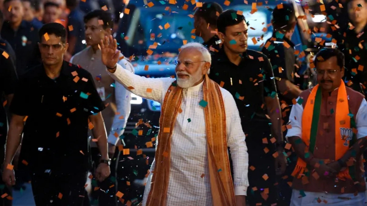 বিধানসভায় মোদির জয়জয়কার, ভারতের গণতন্ত্র কোন পথে