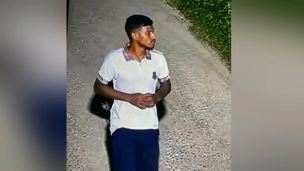 মধ্যরাতে জাবি ছাত্রীকে ধর্ষণচেষ্টা, থানায় মামলা