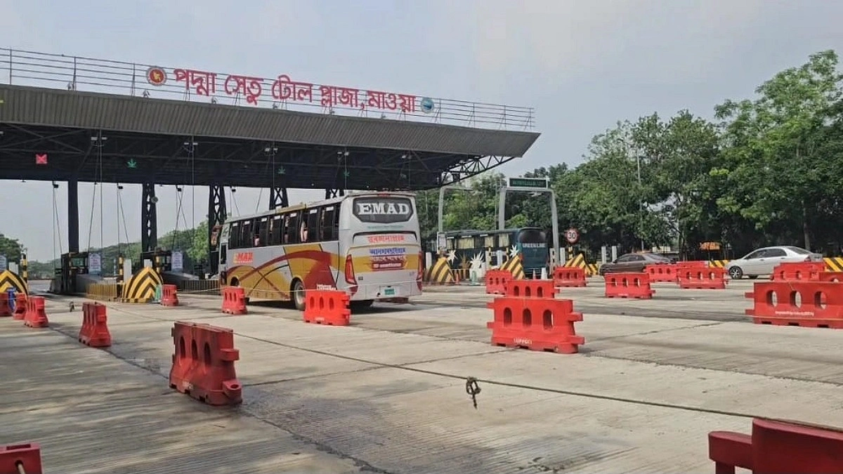 যানজট নেই, শেষ কর্মদিবসেও পদ্মা সেতুতে স্বস্তির ঈদযাত্রা