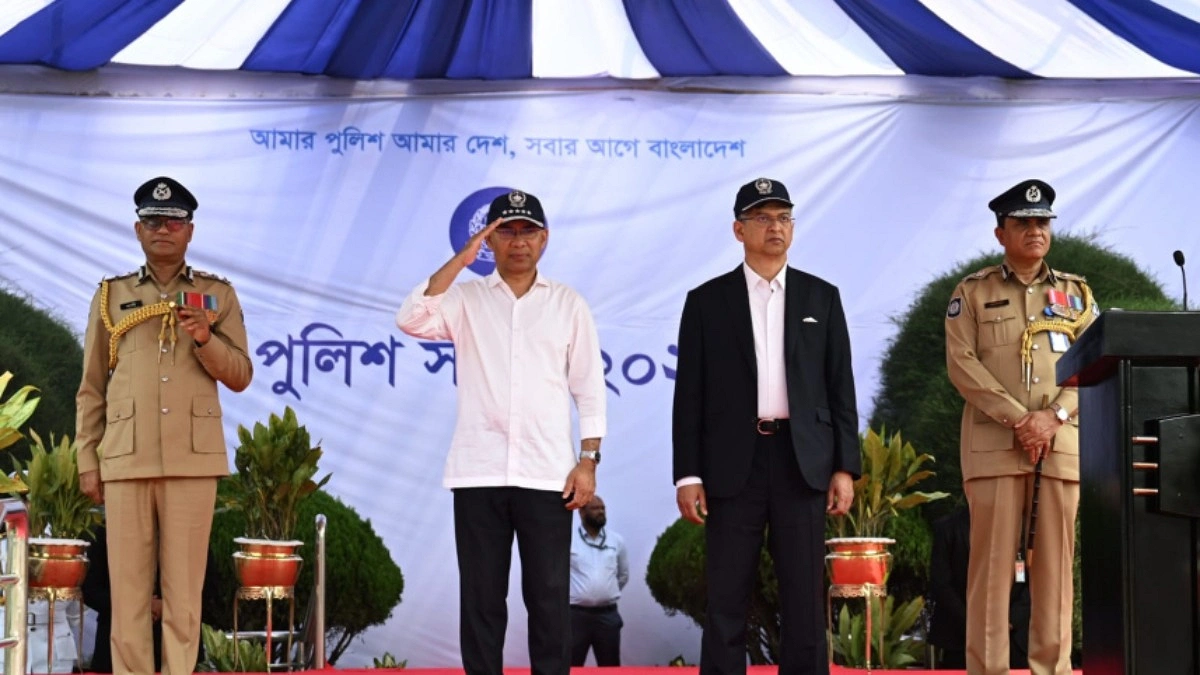 স্বতন্ত্র পে-স্কেলসহ একগুচ্ছ দাবি পুলিশের