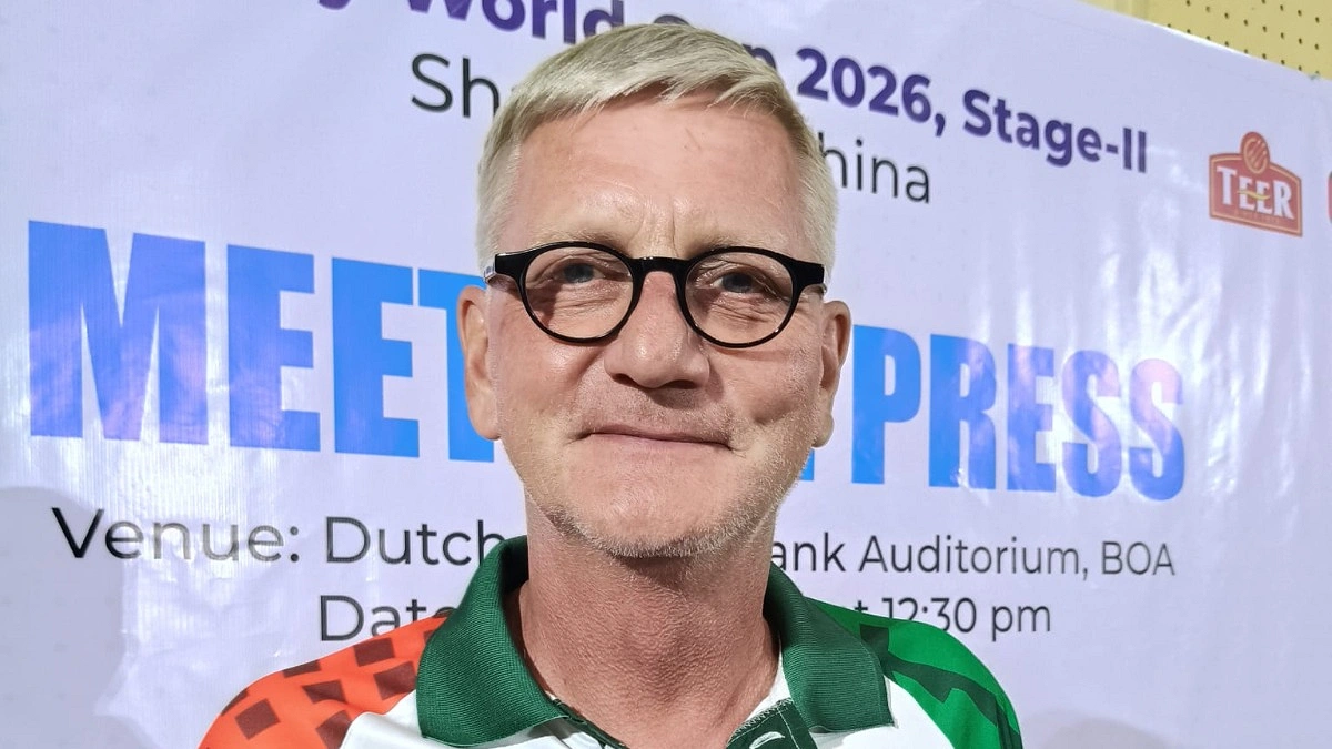 ক্রীড়া উপদেষ্টা ঘোষণা দিয়েও কেন পুরস্কার দিলেন না