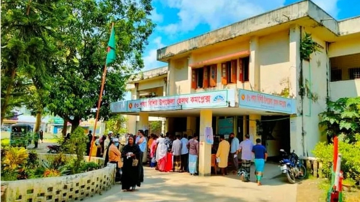 ইসলামপুরে পশু কোরবানি দিতে গিয়ে ইমামসহ আহত ১৬