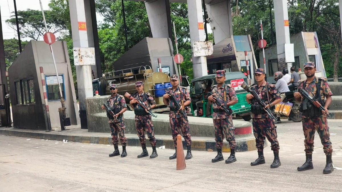 ঈদযাত্রা নির্বিঘ্ন করতে মাঠে বিজিবির ২৩ টিম