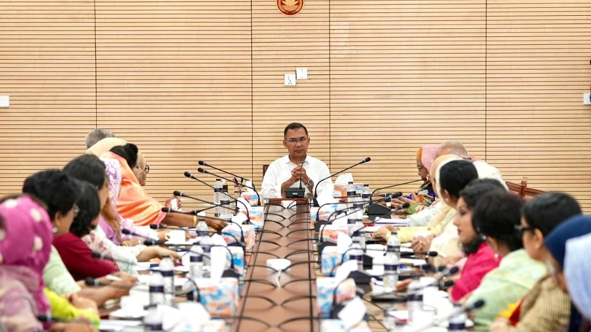 দলীয় সংসদ সদস্যদের সঙ্গে সমন্বয় করে কাজ করার নির্দেশনা প্রধানমন্ত্রীর