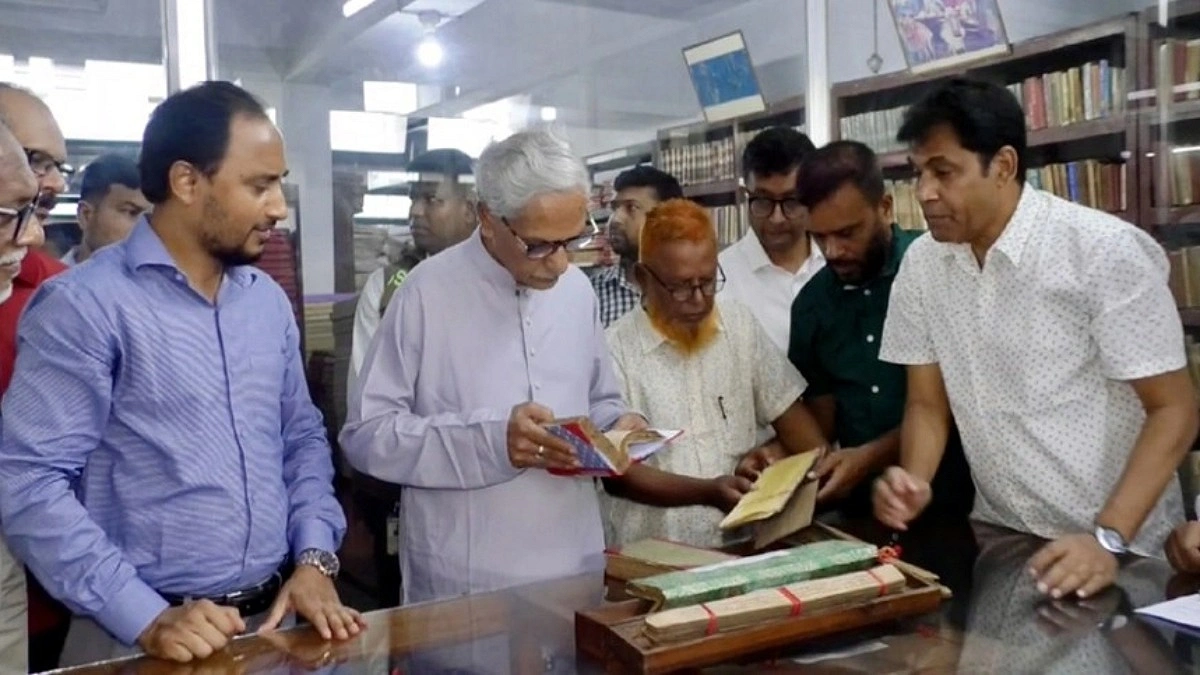 পাঠাগার আধুনিকায়নের মাধ্যমে তরুণদের ফেরাতে চান সংস্কৃতিমন্ত্রী