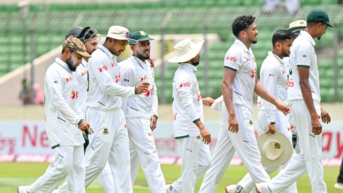 বাংলাদেশ ব্যাটিংয়ে, তানজিদ তামিমের অভিষেক