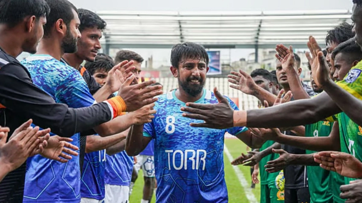 সব কিংবদন্তির বিদায় একরকম হয় না